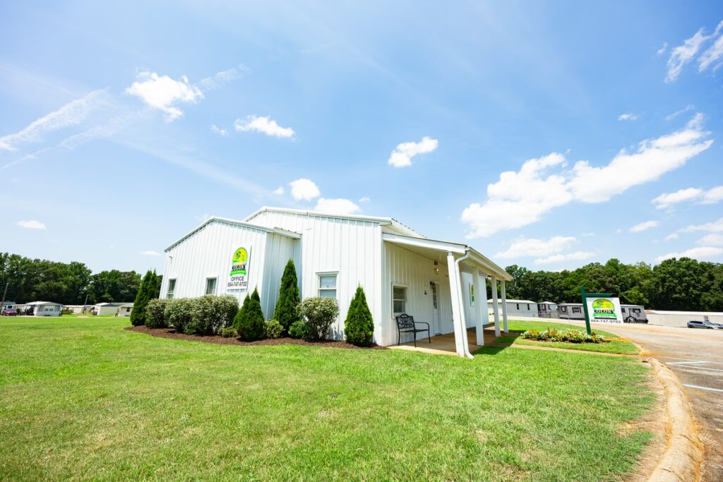 neighborhood, managed mobile home communities, Mauldin, Taylors, homes for sale in Taylors