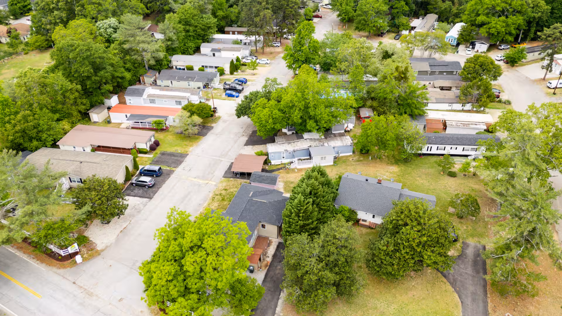 neighborhood, paved neighborhood roads, affordable, professional property management SC, housing