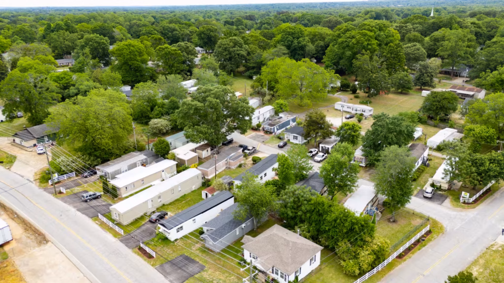 community, Pelzer, Mauldin, managed mobile home communities, quiet residential community