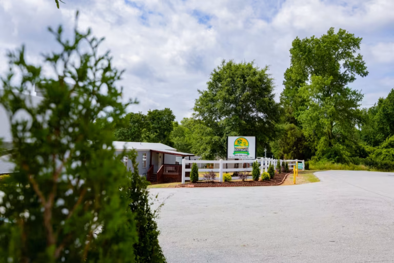Carolina, managed mobile home communities, Greenville County manufactured homes, exterior, community