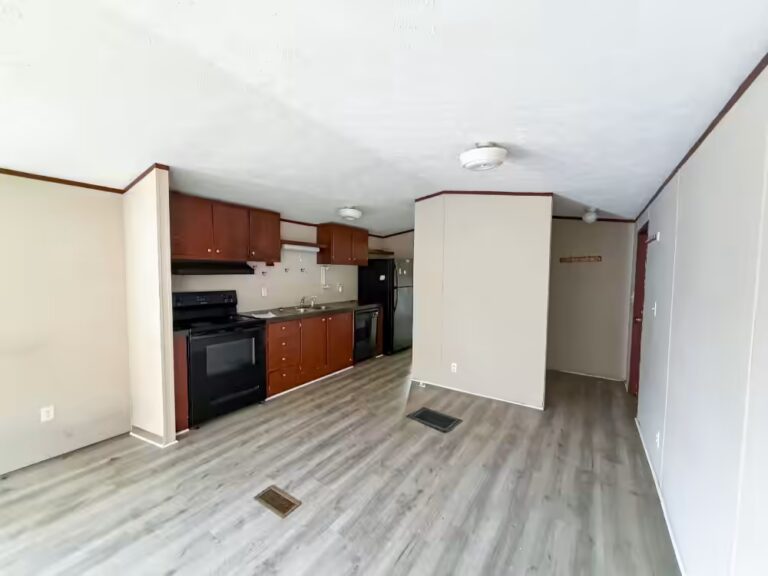 Taylors, mobile home parks in South Carolina, Greer, homesite, quiet residential community