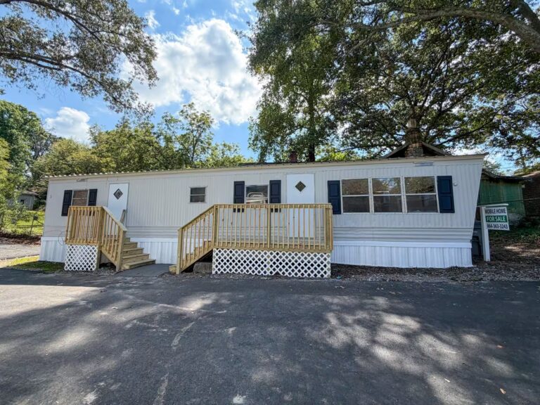 residential street view, properties, Greenville County manufactured homes, neighborhood, Greenville