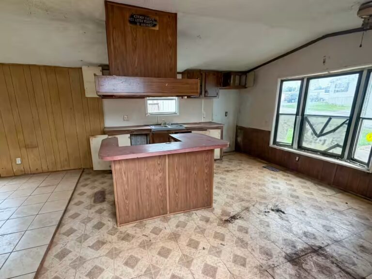 mobile home parks in South Carolina, suburban, residential, Taylors, professional property management SC