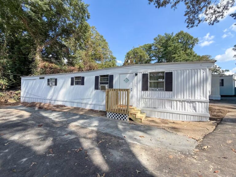 family friendly neighborhood SC, mobile home parks in South Carolina, Greenville, Carolina, Taylors