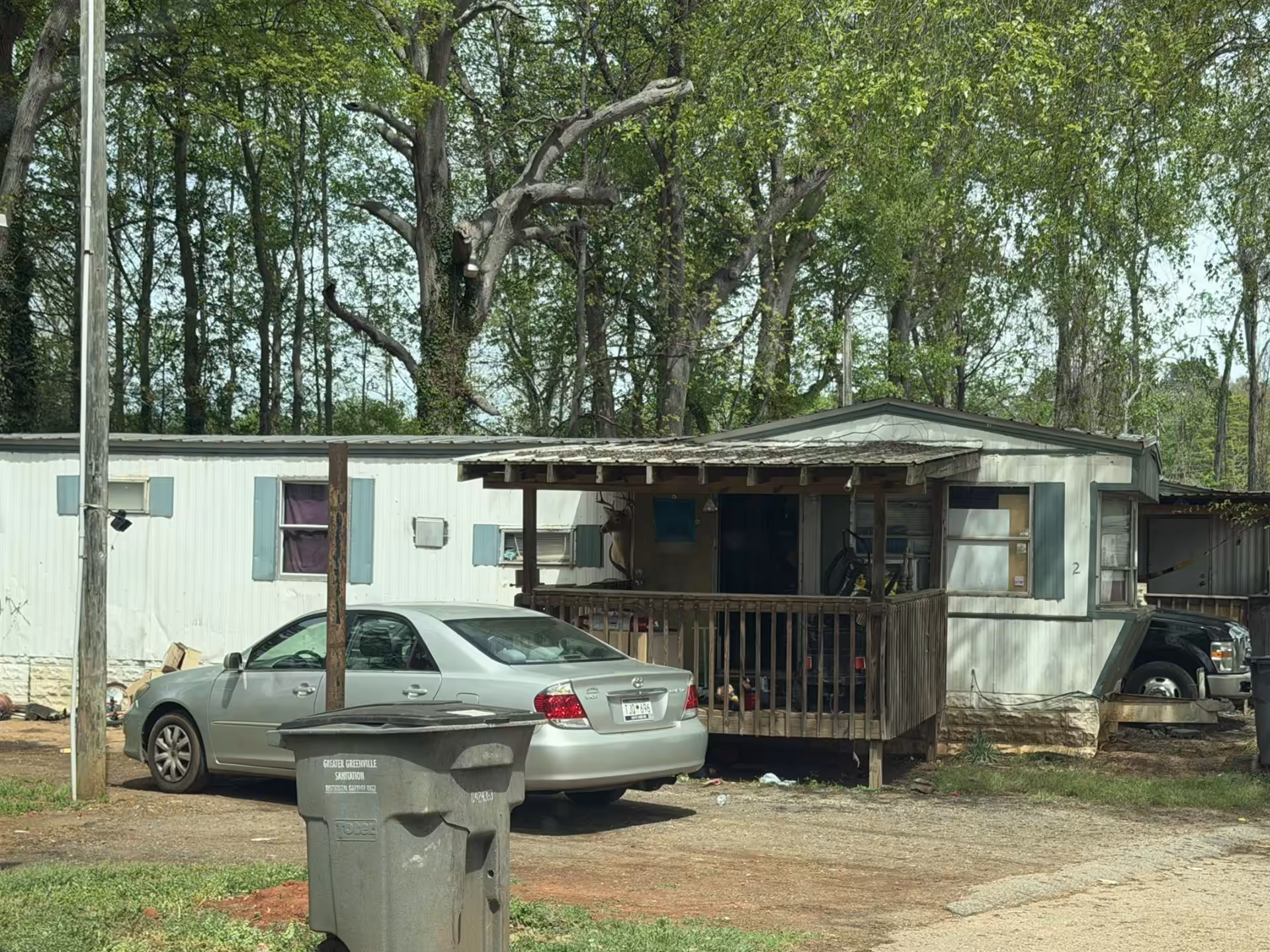 family friendly neighborhood SC, suburban, streetscape, Greenville, affordable homes in Upstate SC