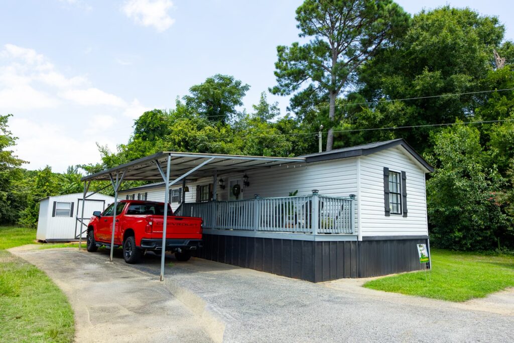 Greer SC neighborhood setting, family friendly neighborhood SC, homesite, housing, residential