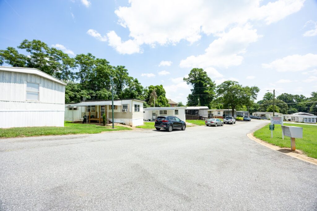 residential street view, Easley, Greenville, Mauldin, managed mobile home communities