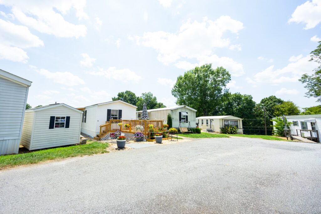 Carolina, residential, Old South Asset Management community, available lots for rent, Easley