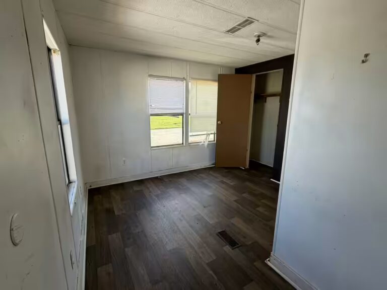 homes for sale in Taylors, Mauldin, Pelzer, mobile home parks in South Carolina, suburban